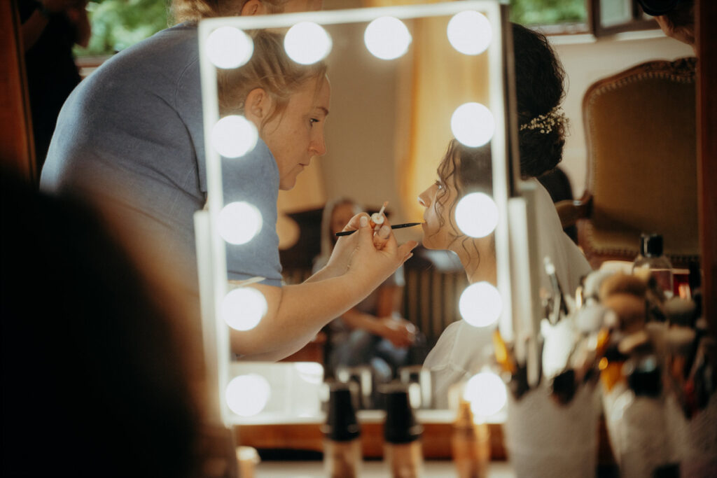 Hochzeitspaar bei der standesamtlichen Trauung in Bad Friedrichshall fotografiert von Marc Feix Photography - Hochzeitsfotograf in Stuttgart