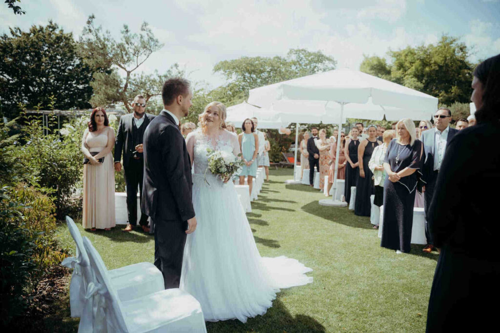 Was ist eine freie Trauung? hochzeitsfotografstuttgart.info