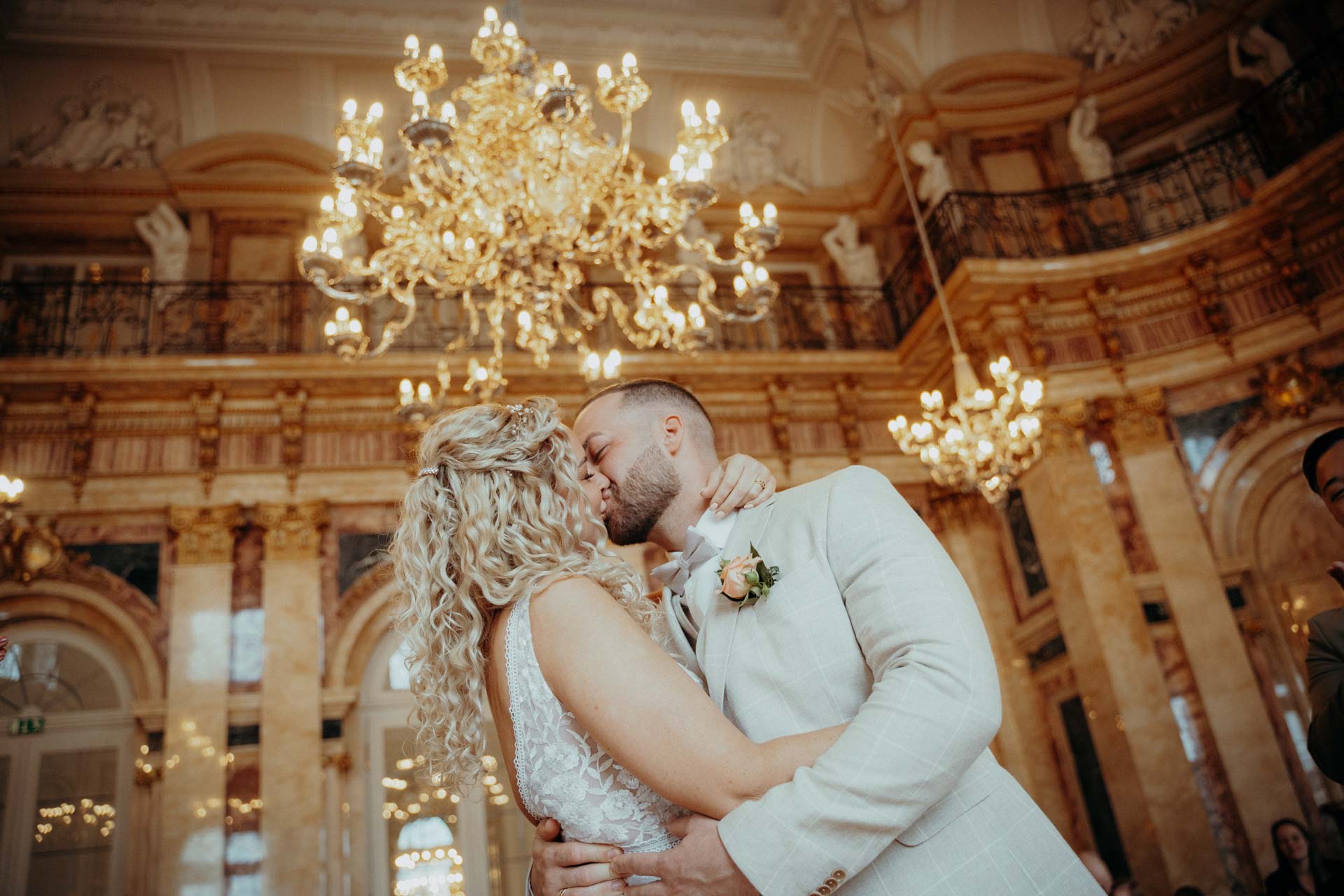 Hochzeit Carina Dome a Neues Schloss Stuttgart 17